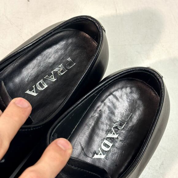 EUC Prada Tyrolean Derby Brushed Leather Split Toe Laced Black Italy 10 Wide EE main image 4